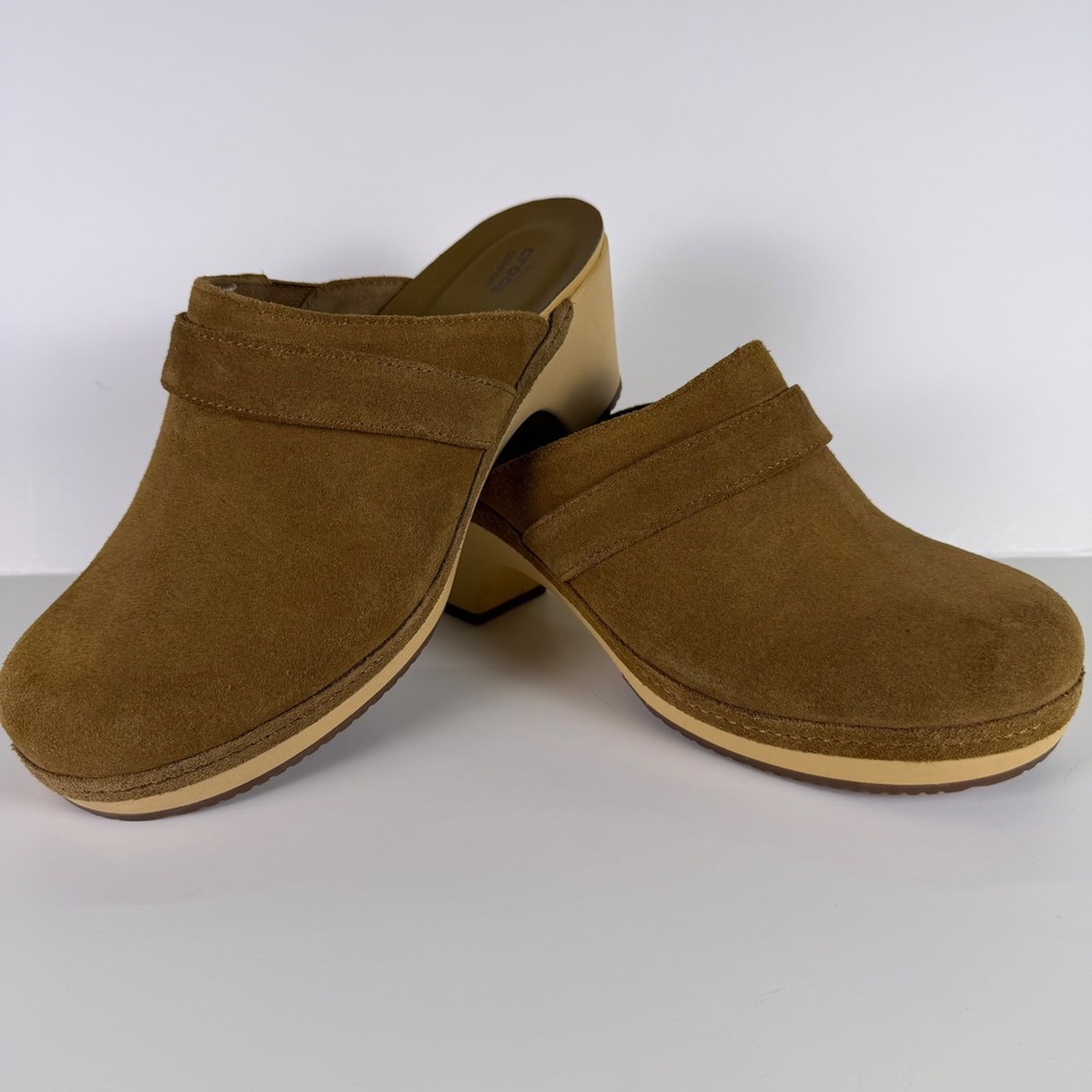 Crocs Leigh Suede Wedge Clogs Womens Size 8 Brown Triple Comfort Mules Like New
